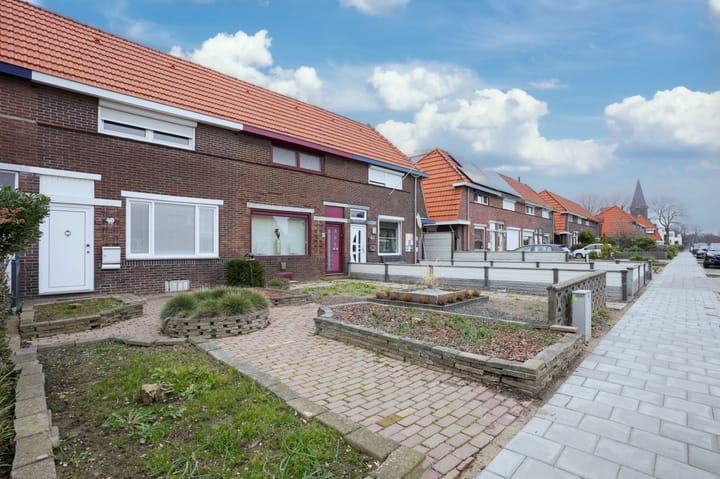 Foto 34 van Rozenlaan 48