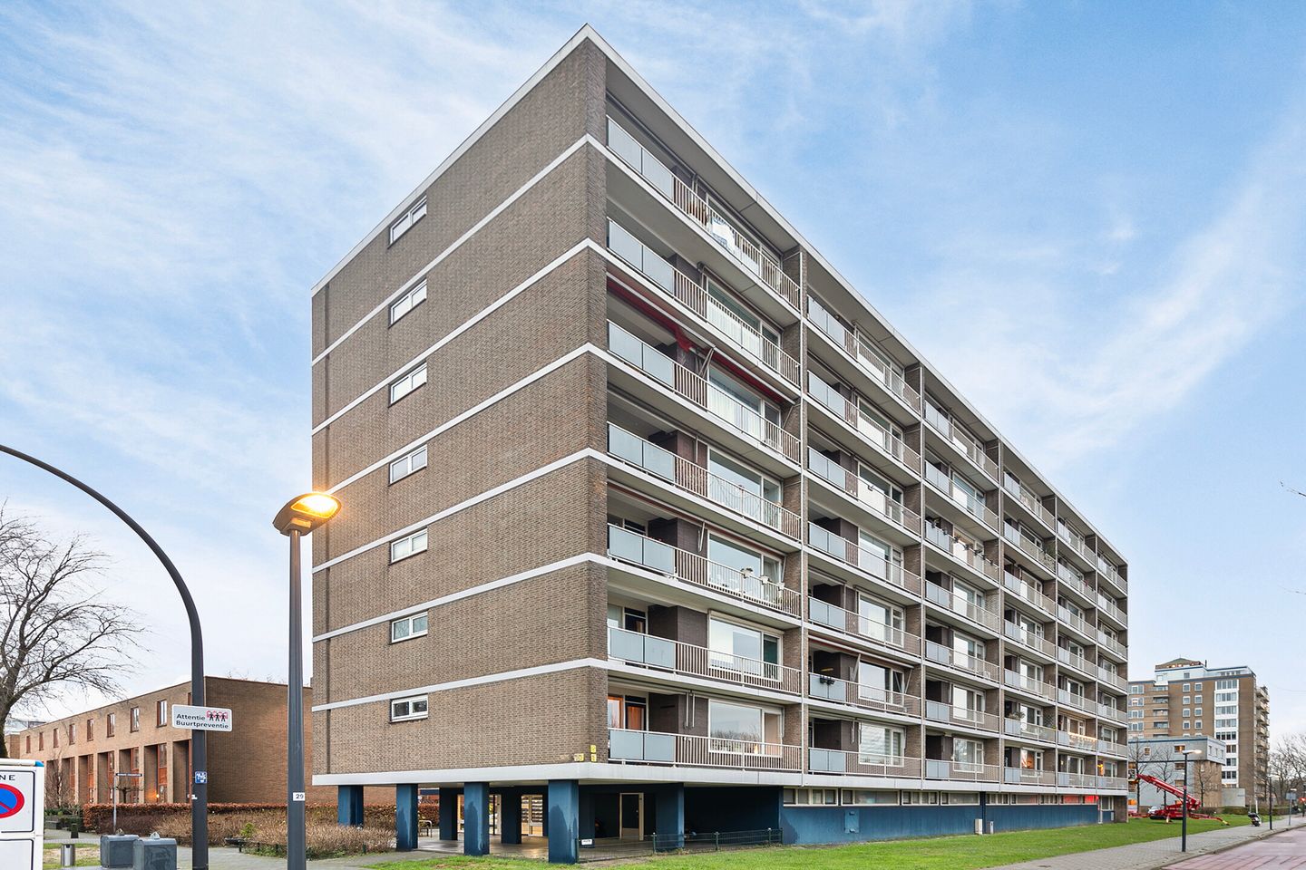 Foto 1 van Bernard Zweersplein 54