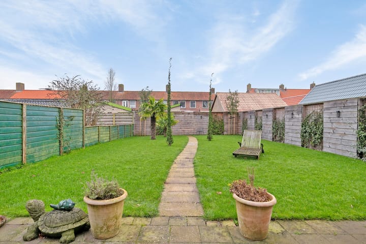 Photo 32 of Sportsingel 18