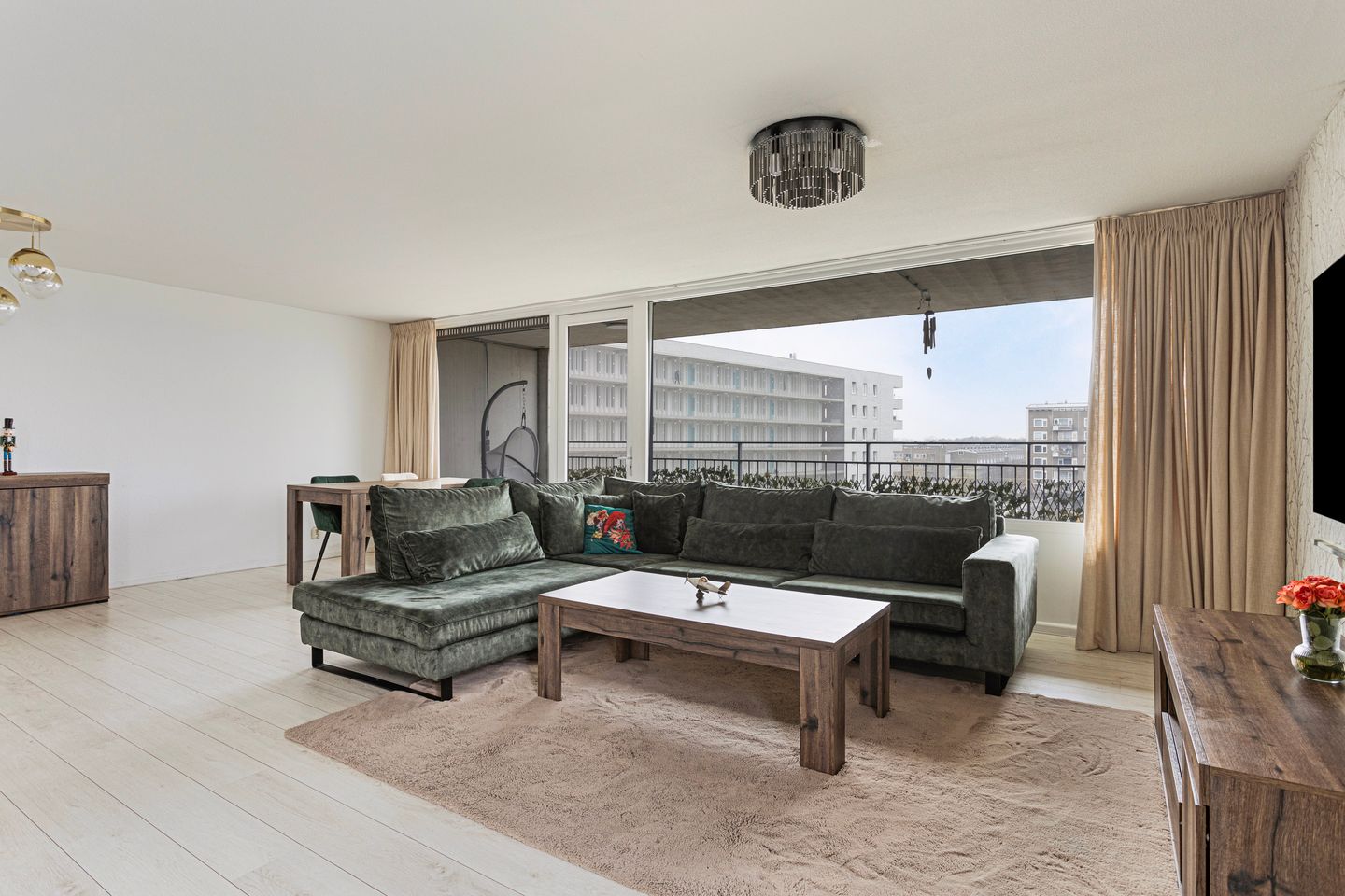 Foto 14 van Willem Baerdesenstraat 62