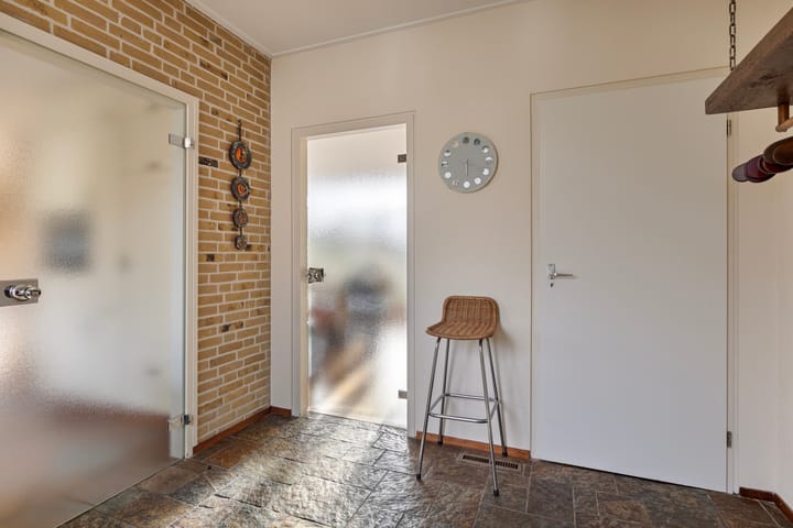 Foto 8 van Weddehoenlaan 2