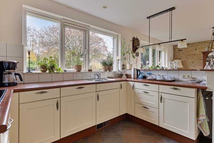 Foto 17 van Weddehoenlaan 2