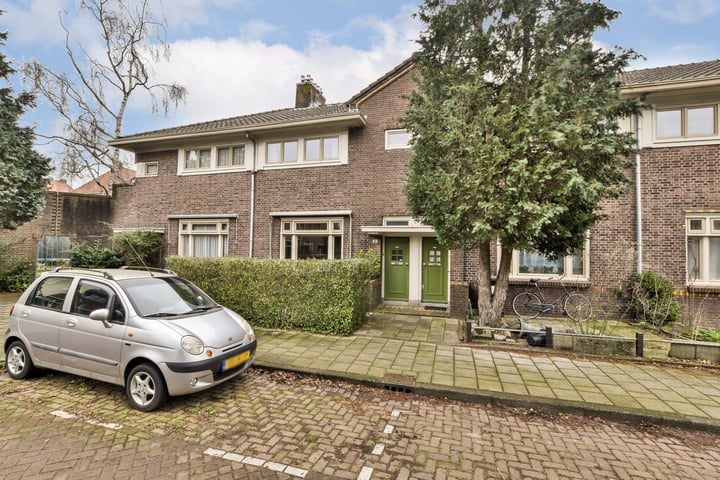 Bekijk foto 1 van Ploegstraat 81