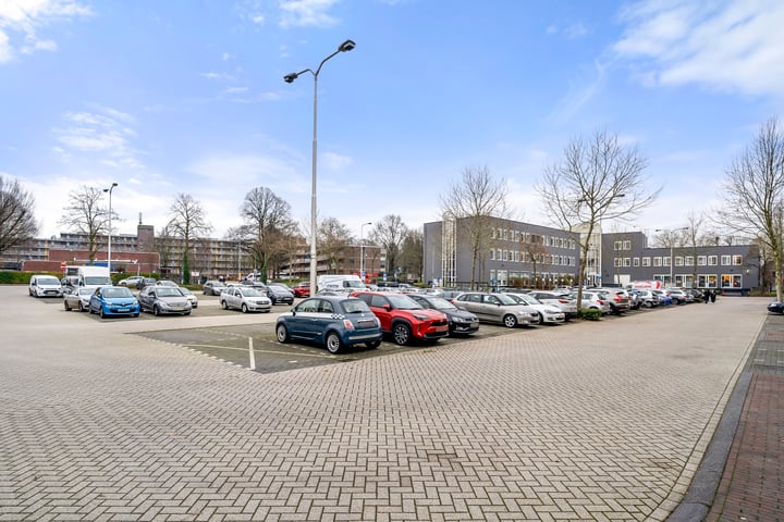 View photo 47 of Bunschoterplein 23