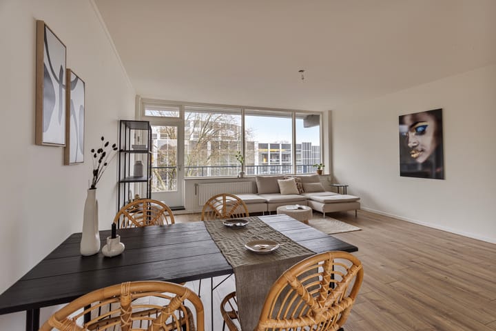 Foto 3 van Burg. van Grunsvenplein 55