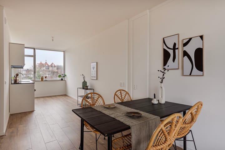 Foto 6 van Burg. van Grunsvenplein 55