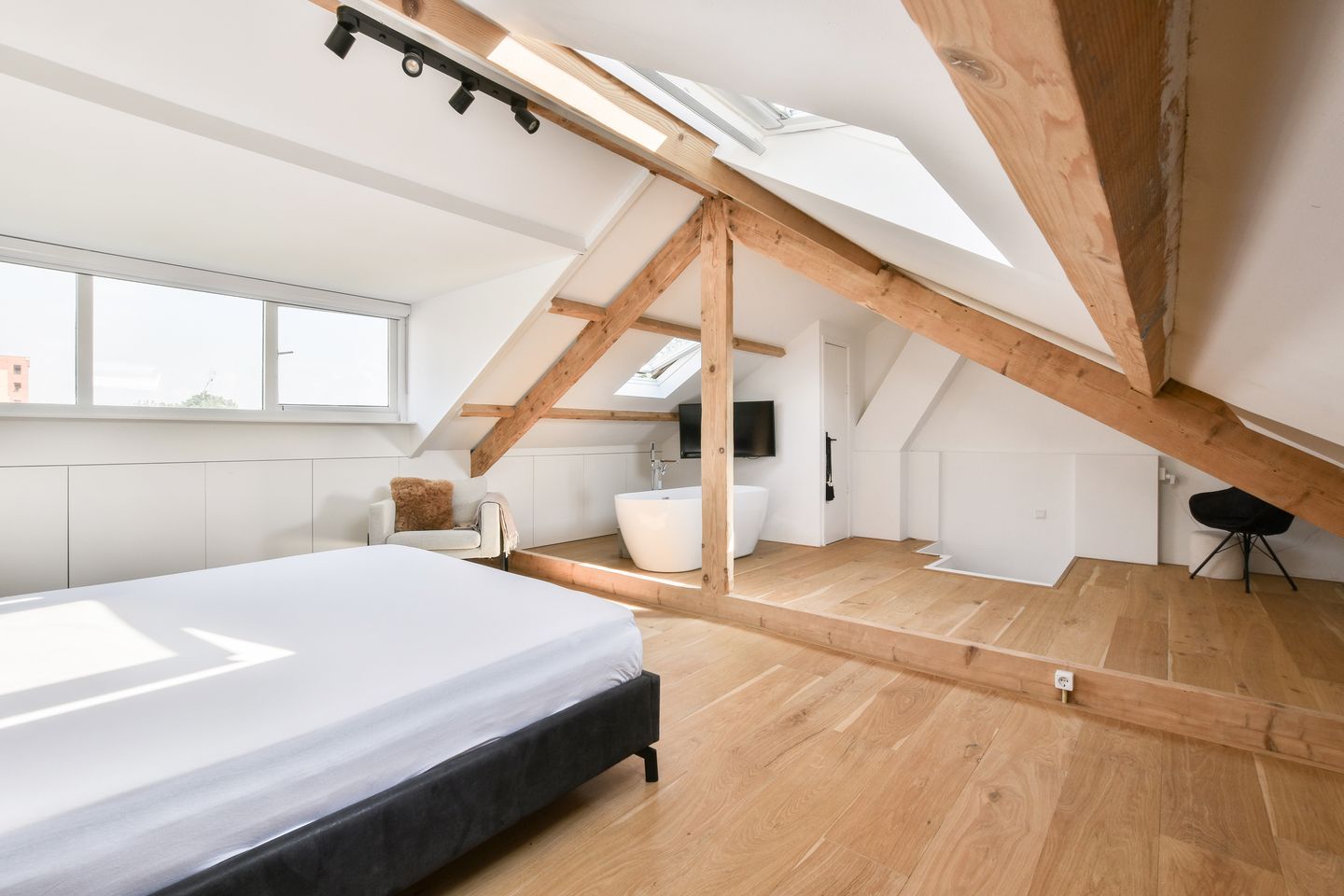 Foto 25 van Archimedesweg 3