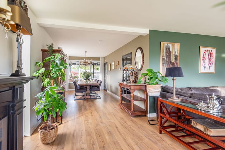 Foto 23 van Aaldersbeeklaan 131