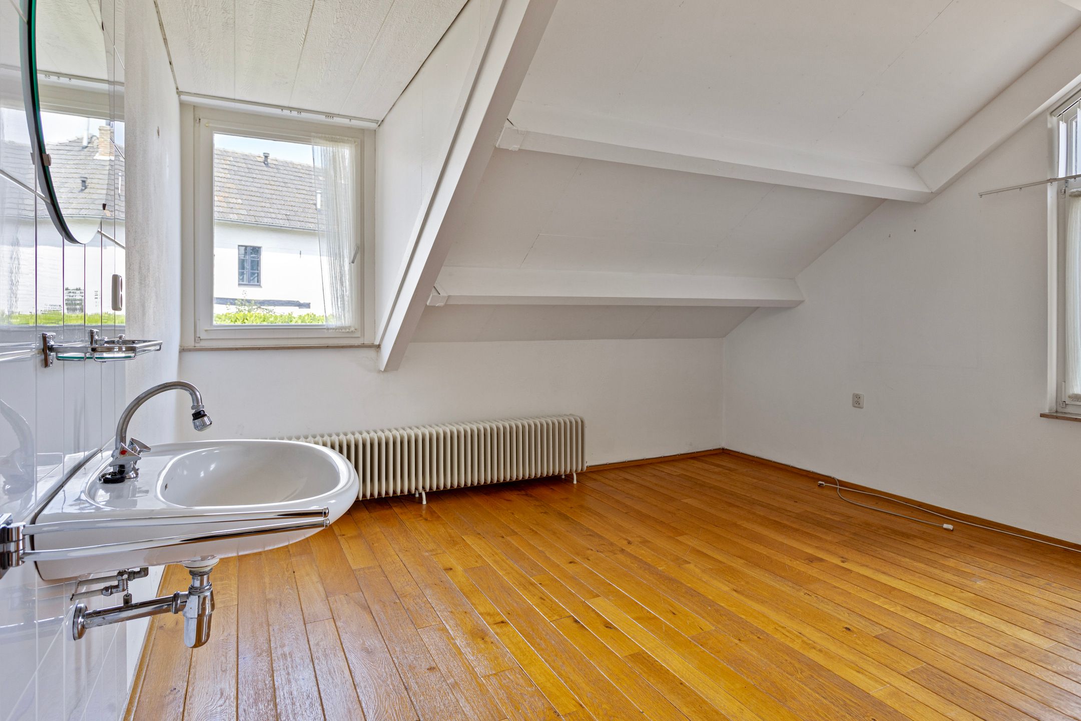 Photo 18 of Schoonbronstraat 2