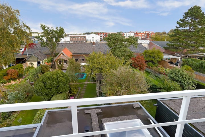 Foto 27 van Van Zuylen van Nijeveltstraat 248