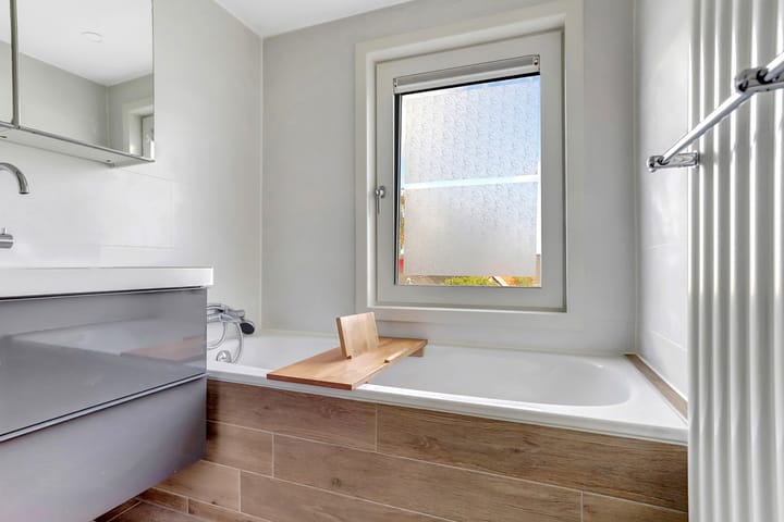 Foto 44 van Van Zuylen van Nijeveltstraat 248