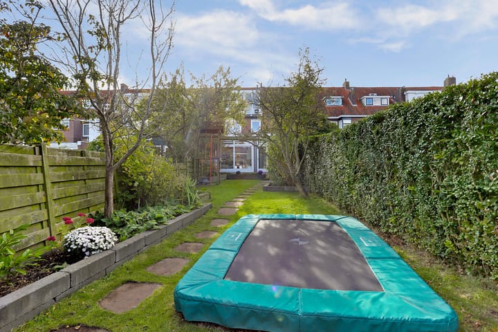 Foto 53 van Van Zuylen van Nijeveltstraat 248