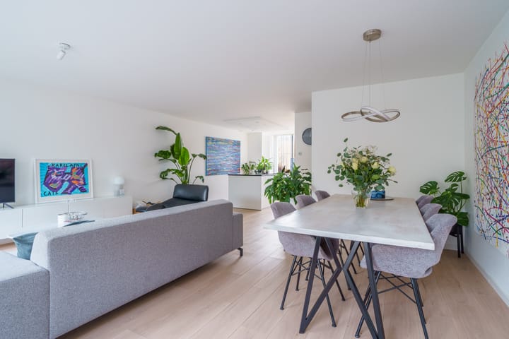 Photo 8 of Miróstraat 25