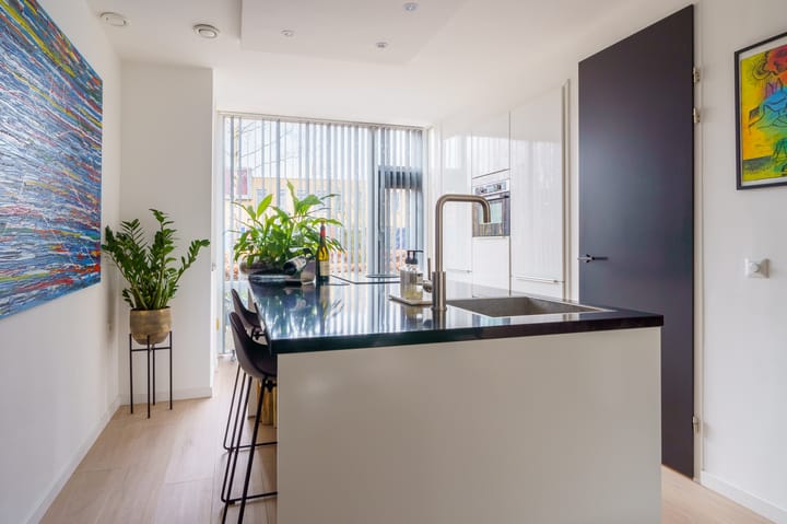 Photo 9 of Miróstraat 25