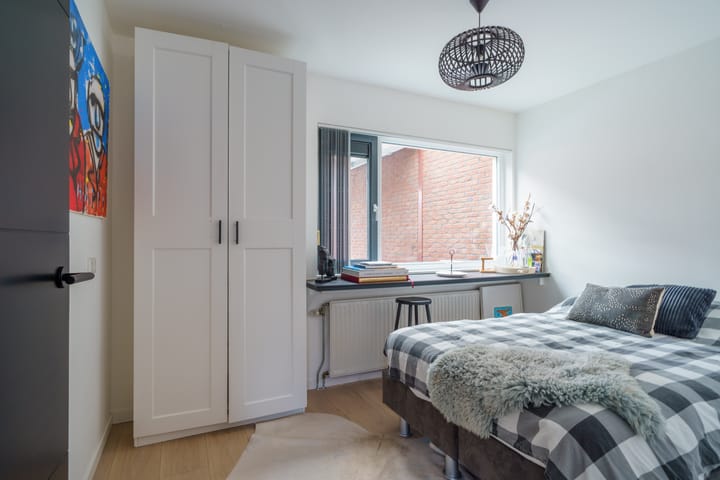 Photo 19 of Miróstraat 25