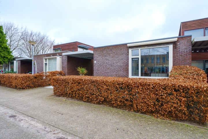 Photo 32 of Miróstraat 25