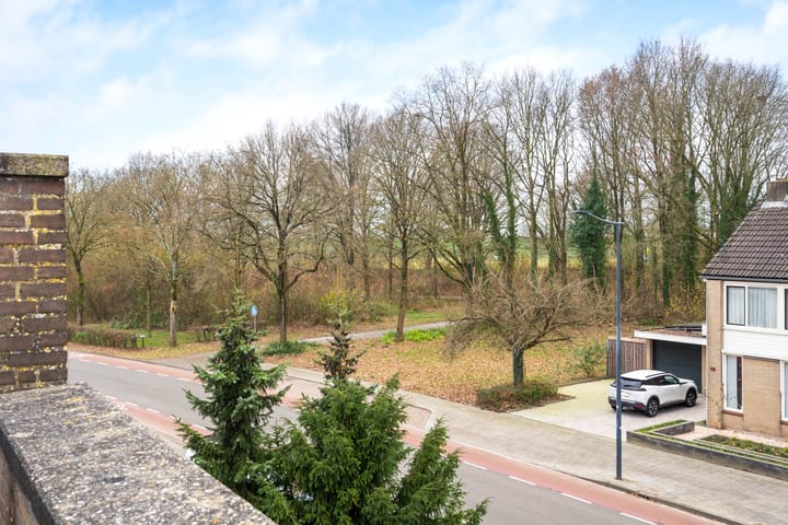 Foto 31 van Ambachtenlaan 77