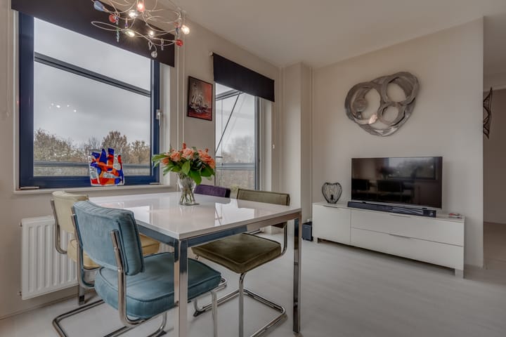 Foto 3 van Meentwal 7-F