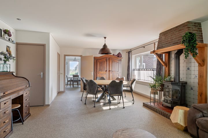 Foto 9 van Carolus Simplexplein 33