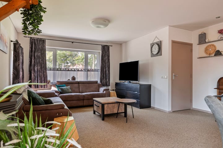 Foto 13 van Carolus Simplexplein 33