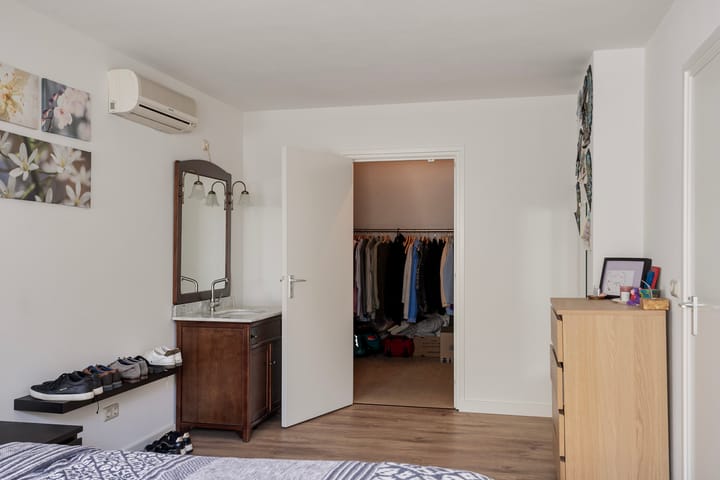 Foto 30 van Carolus Simplexplein 33