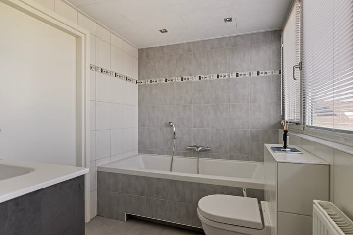 Foto 40 van Carolus Simplexplein 33