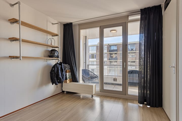 Foto 19 van Maassluisstraat 65-A