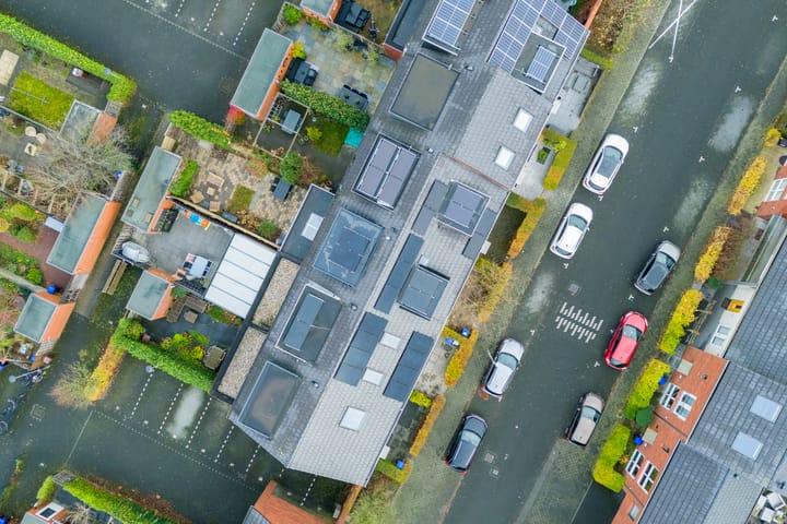 Foto 53 van Van den Broekstraat 108