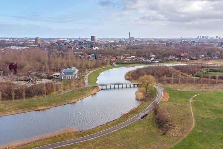 Foto 55 van Van den Broekstraat 108