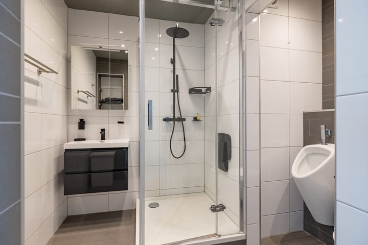 Foto 18 van de Ruyterstraat 72