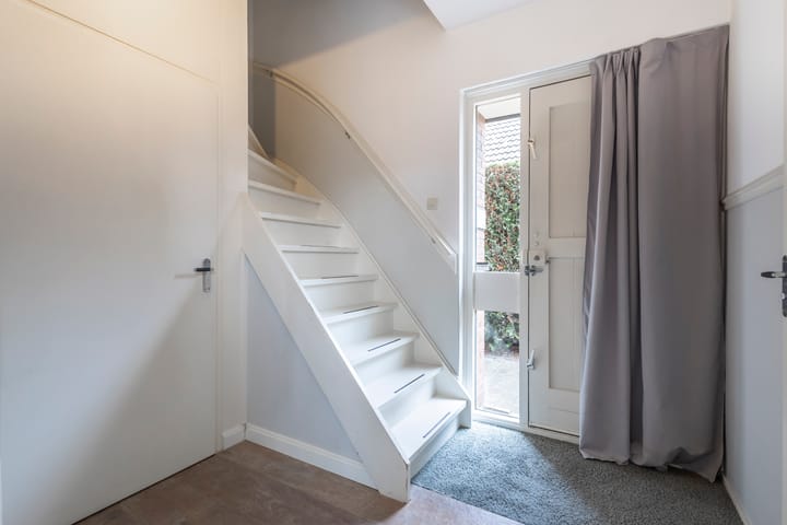 Foto 11 van de Graaff 51