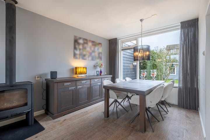 Foto 15 van de Graaff 51