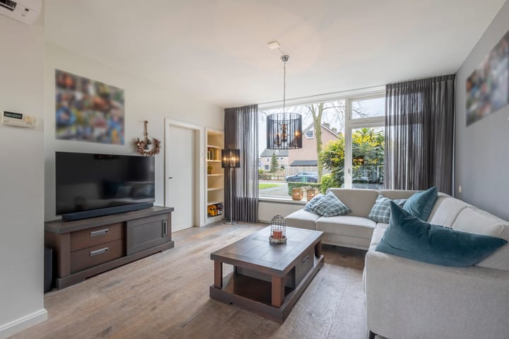 Foto 19 van de Graaff 51