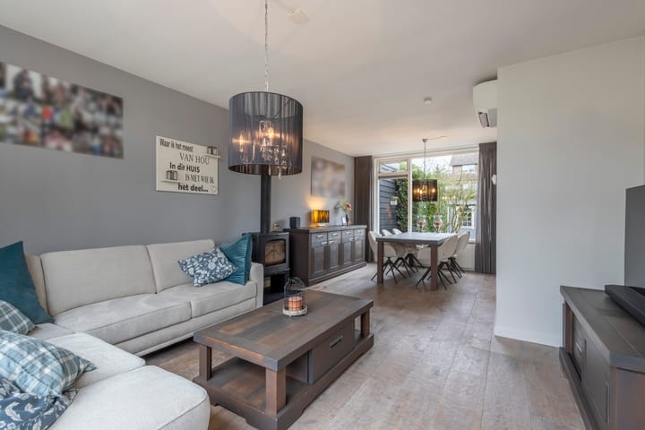 Foto 21 van de Graaff 51