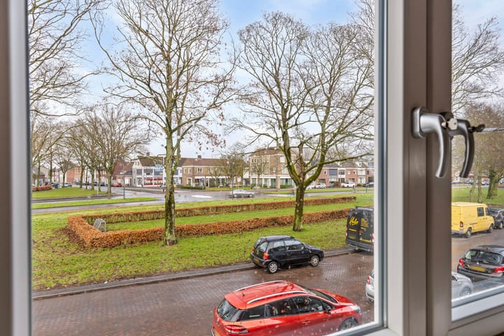 Foto 4 van Heuvelplein 267