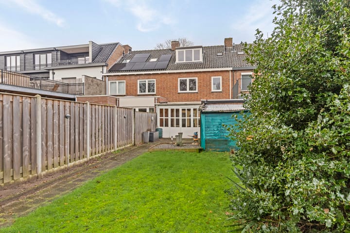 Foto 24 van Heuvelplein 267