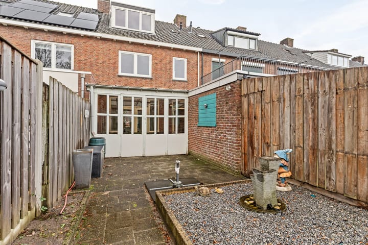 Foto 27 van Heuvelplein 267