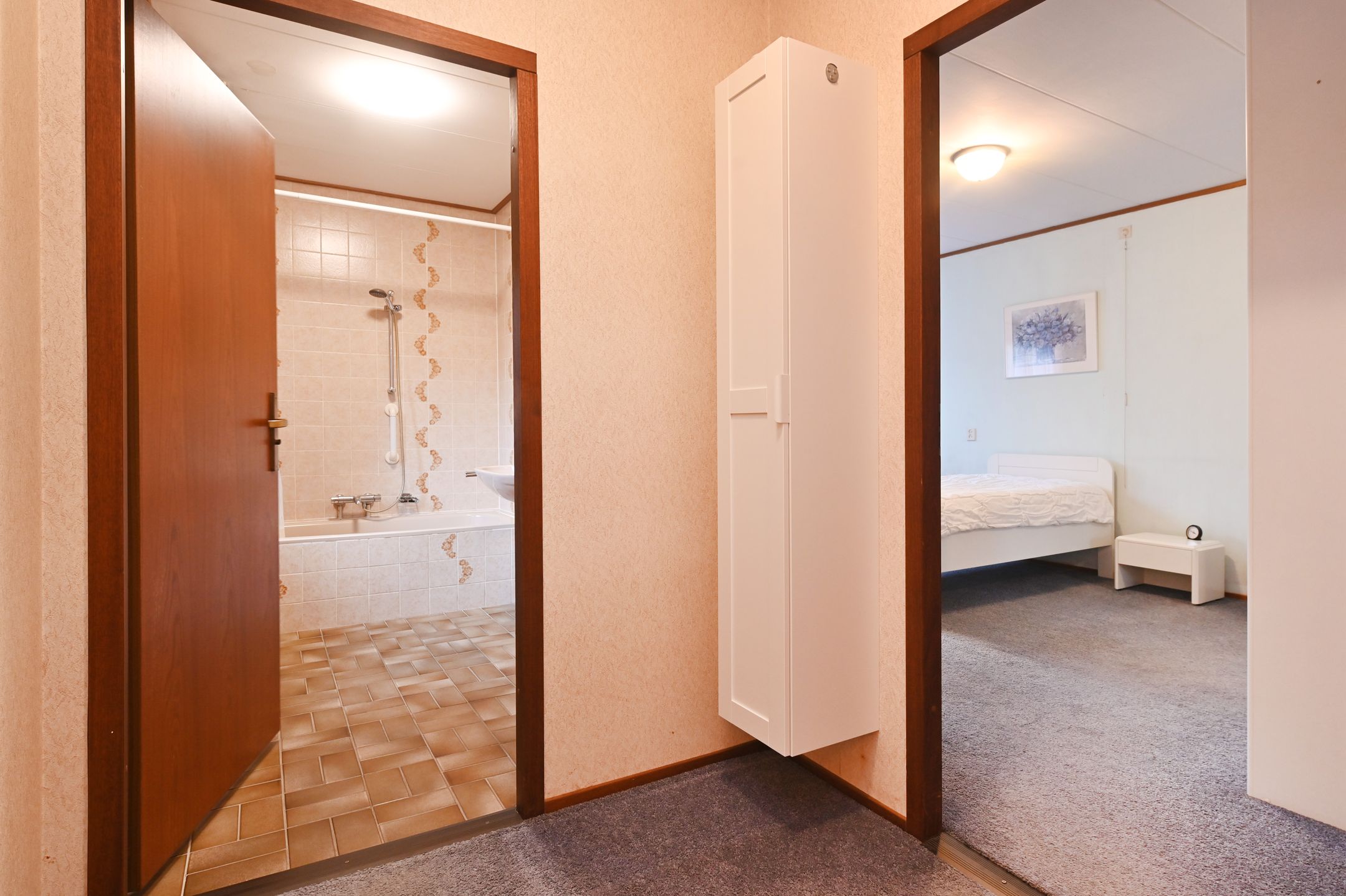 Foto 24 van Karpersloot 64