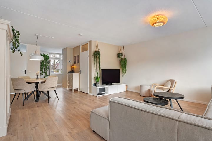 Foto 16 van Radenlaan 25