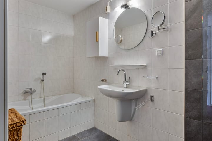 Foto 24 van Tonny van Leeuwenlaan 21