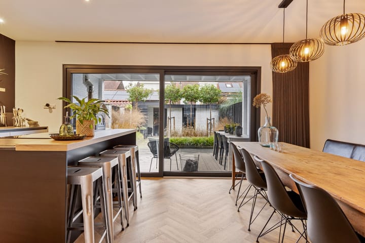 Foto 12 van Burgemeester van Hooffln 40