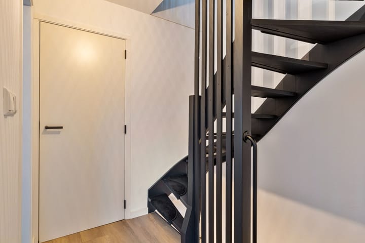 Foto 19 van Burgemeester van Hooffln 40