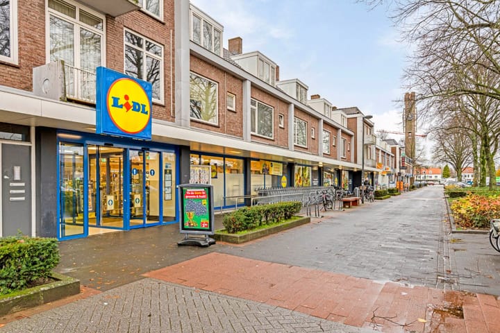 Foto 31 van Burgemeester van Hooffln 40