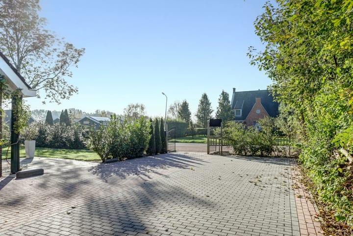 Foto 6 van Westeinderweg 8