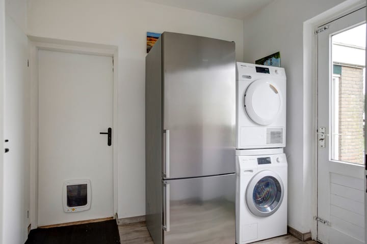 Foto 21 van Westeinderweg 8