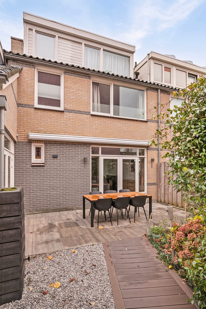 Photo 37 of Michiel de Ruijterstraat 50