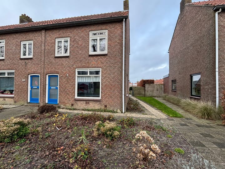 Foto 1 van Prof. Granpré Molièrestraat 32