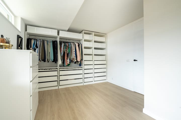 Photo 25 of Degenburg 12