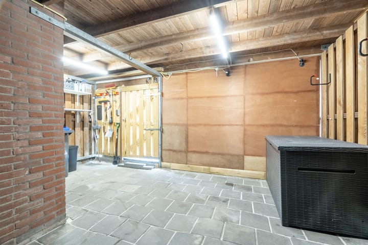 Photo 38 of Degenburg 12