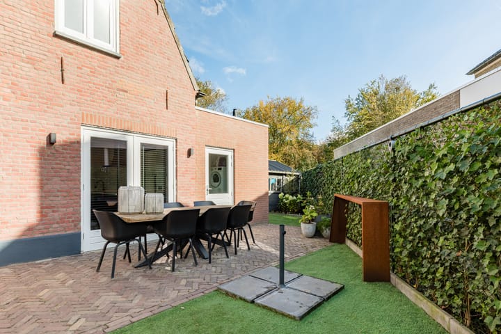 Foto 20 van Strabrecht 51